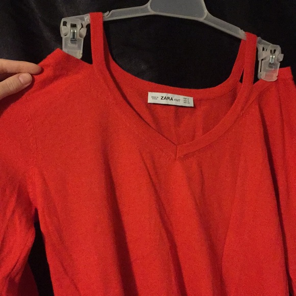 Cold shoulder long sleeve shirt - Picture 8 of 8